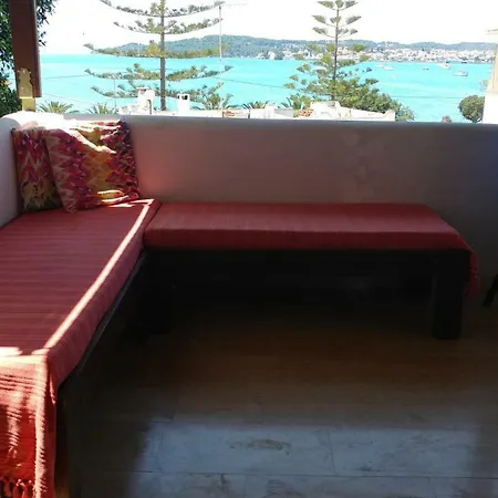 Διαμέρισμα Alice House *